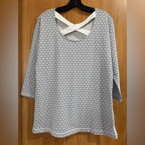 T by TALBOTS CROSS BACK TUNIC SZ M 
NWT